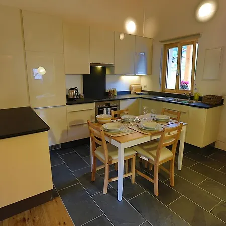 Apartment Nicol
